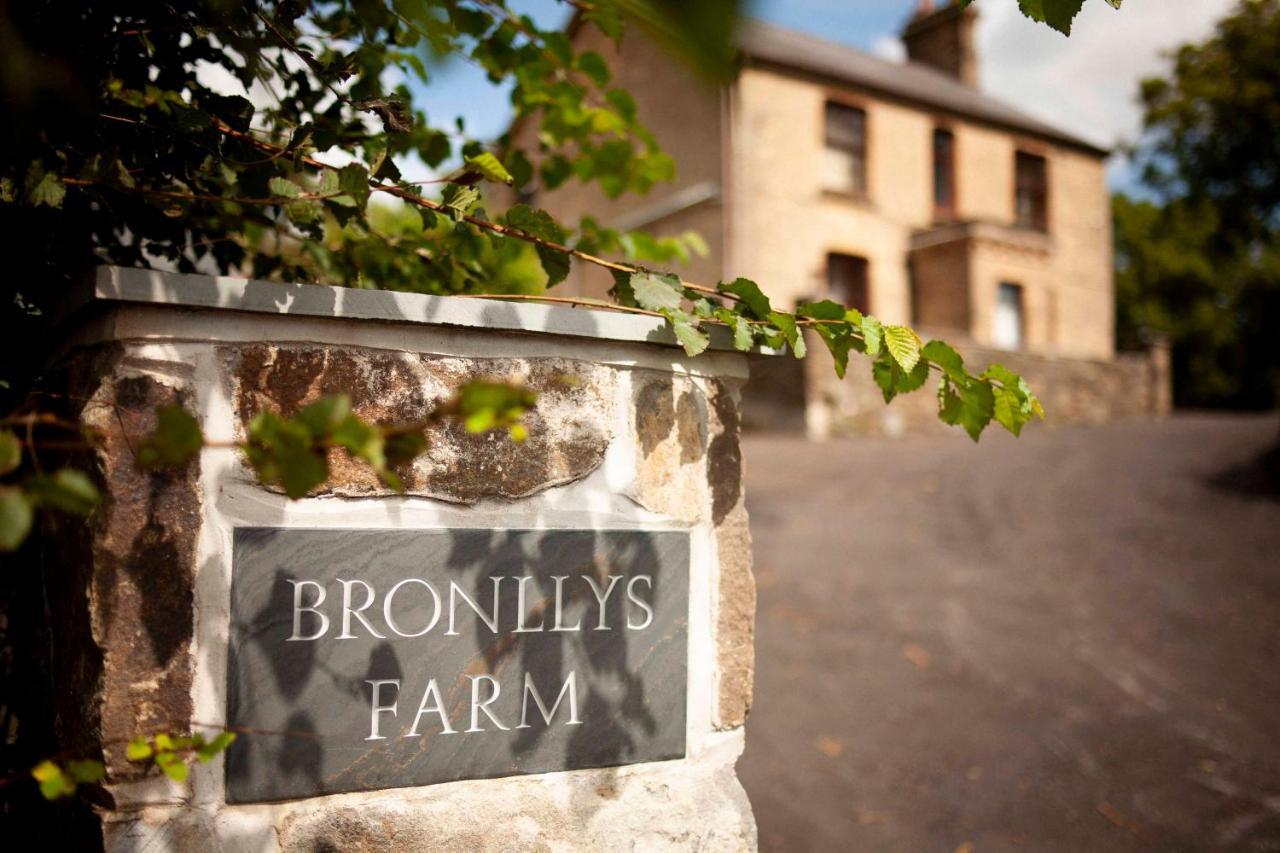 Bronllys Farm Coastal Self-Catering Llanelli Exterior foto
