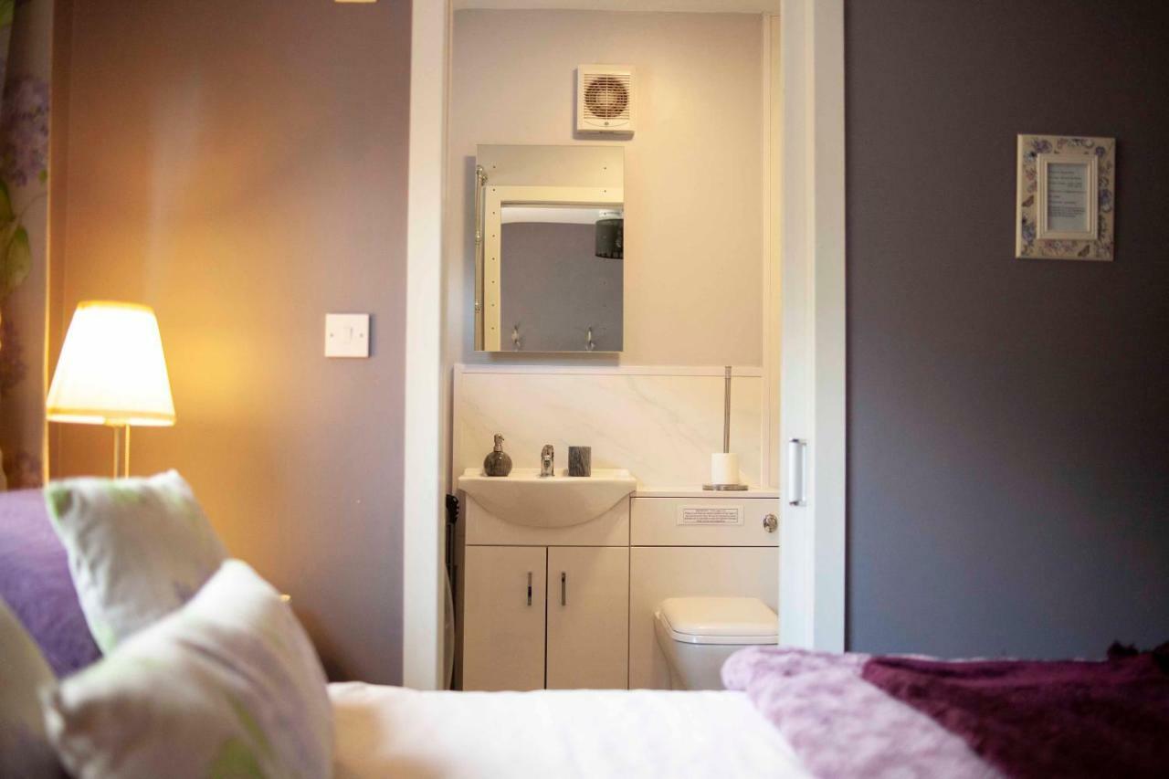 Bronllys Farm Coastal Self-Catering Llanelli Exterior foto